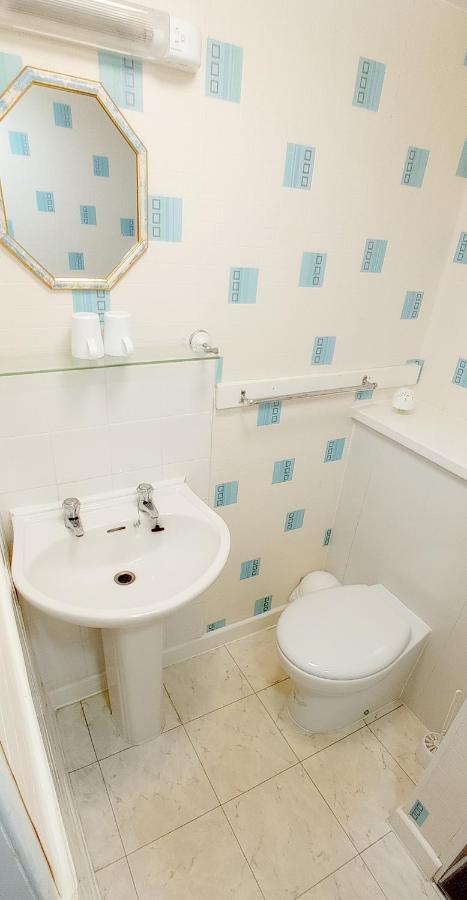 Lily Hotel Blackpool Zewnętrze zdjęcie
