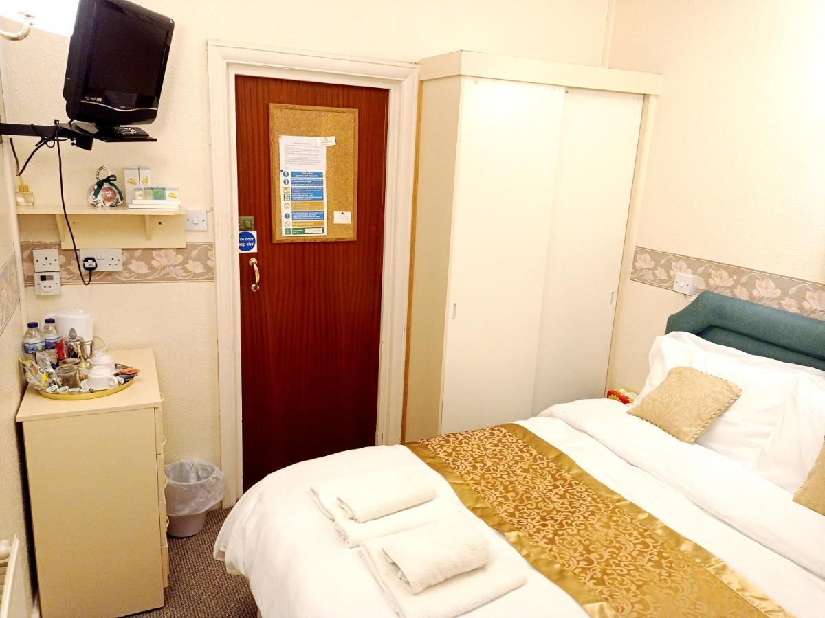 Lily Hotel Blackpool Zewnętrze zdjęcie