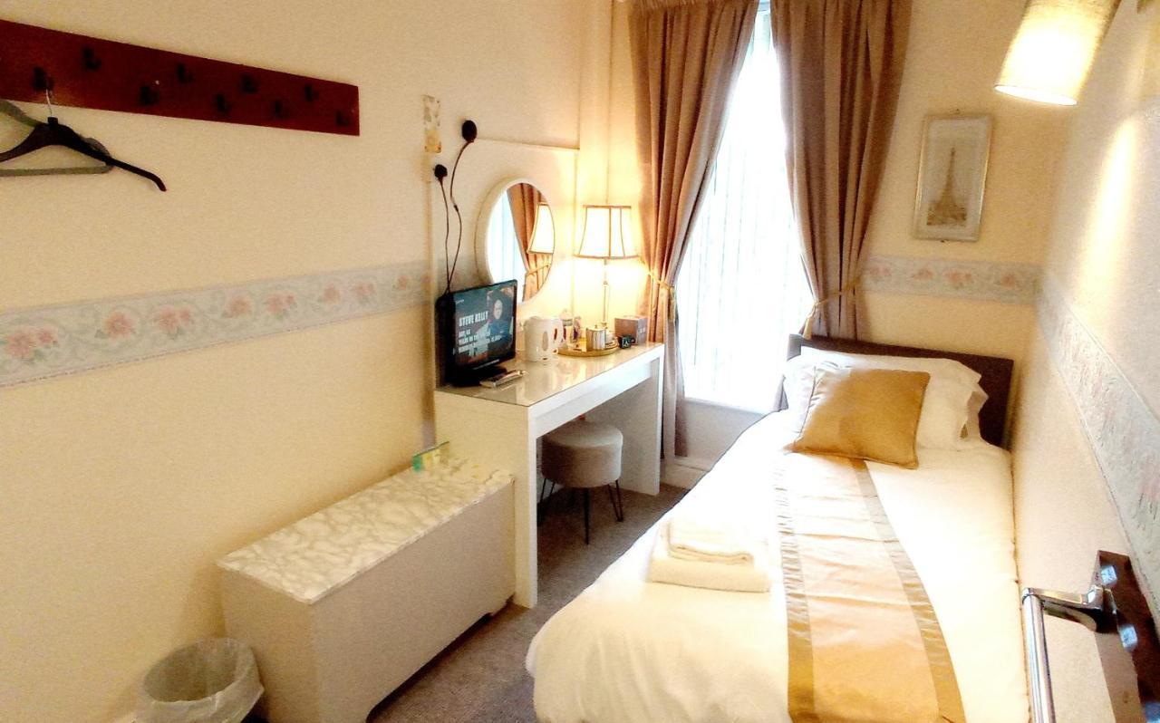 Lily Hotel Blackpool Zewnętrze zdjęcie