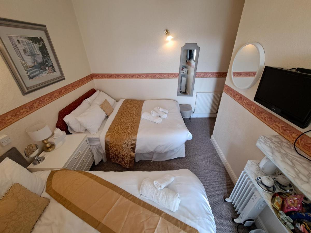 Lily Hotel Blackpool Zewnętrze zdjęcie